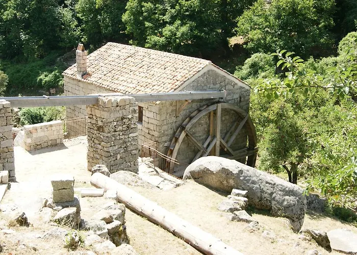 Casa Rocca-serra * Serra-di-Scopamene